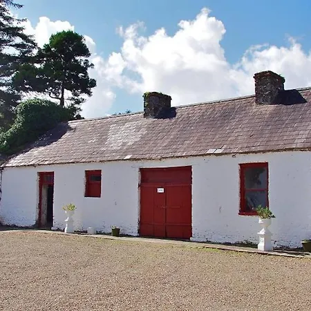 Shannon View 3 Bed Farm House With Private Parking